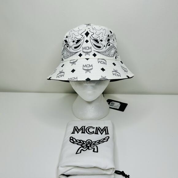 MCM White Visetos Monogram Bandana Print Logo Reversible Bucket Hat NWT $320 - Picture 4 of 10